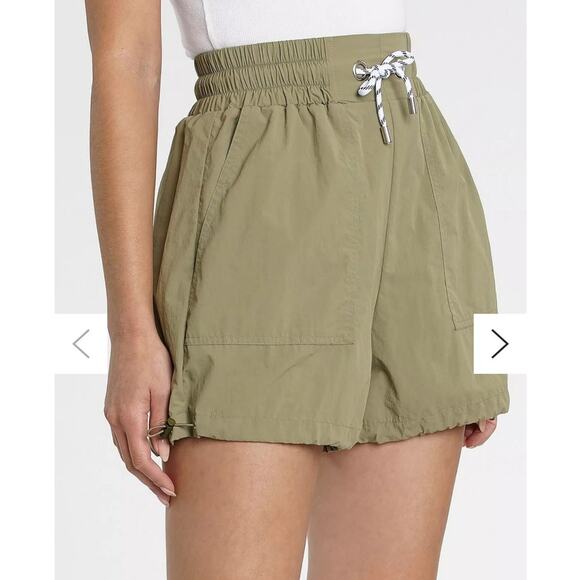 Pistola Savanna Windbreaker Short Size XS Khaki Olive Tan Shorts Pull On Sporty - Picture 1 of 8